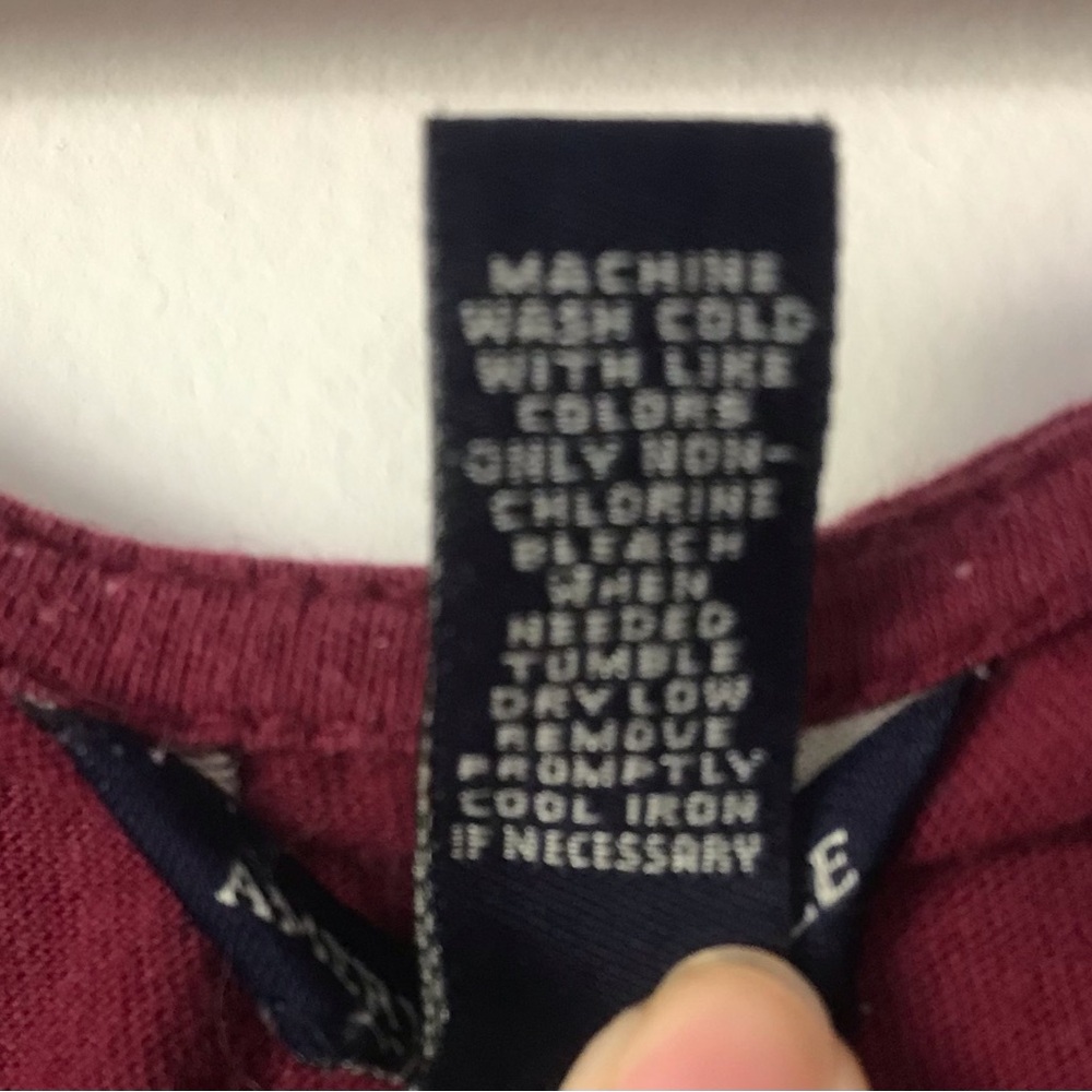 American eagle outfitters Women's Burgundy Long Sleeve Scoop Neck Top - Picture 4 of 8